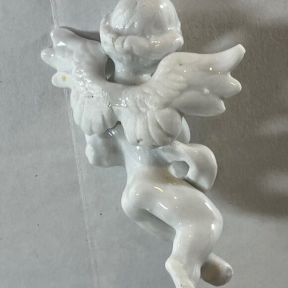 White Glazed Ceramic Cherub Angel Playing Mandolin Christmas Ornament 3.25" - Picture 9 of 15